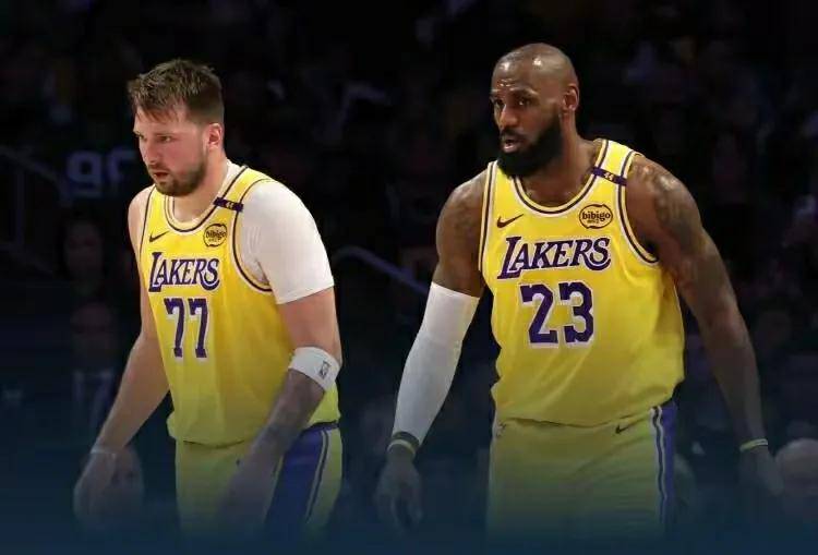 詹姆斯巅峰对决，东契奇与90激战拜仁分钟，高光表现胜负难料！