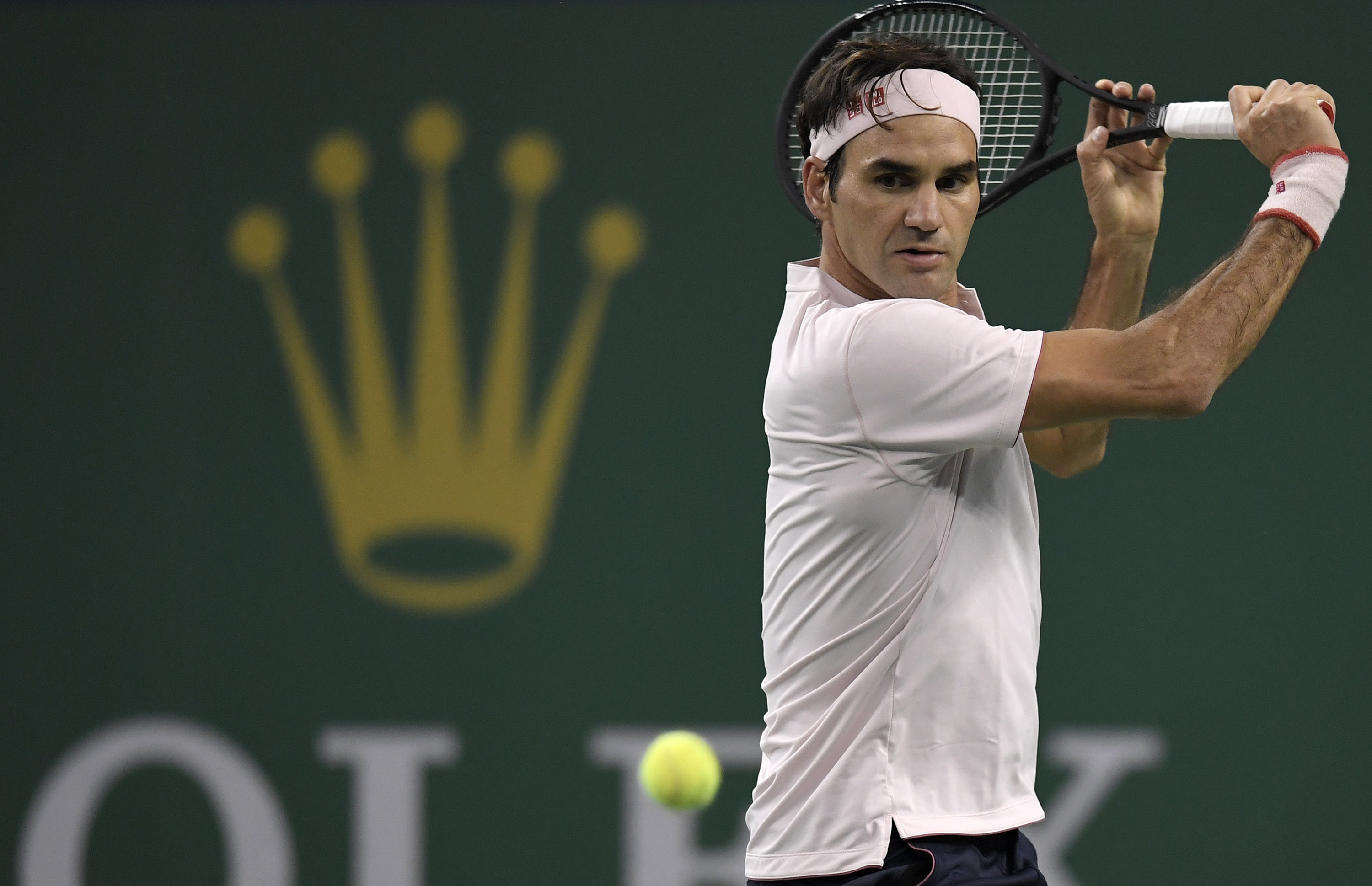 费德勒在加拿大队比赛中锐不可当，刷新纪录引发热议！